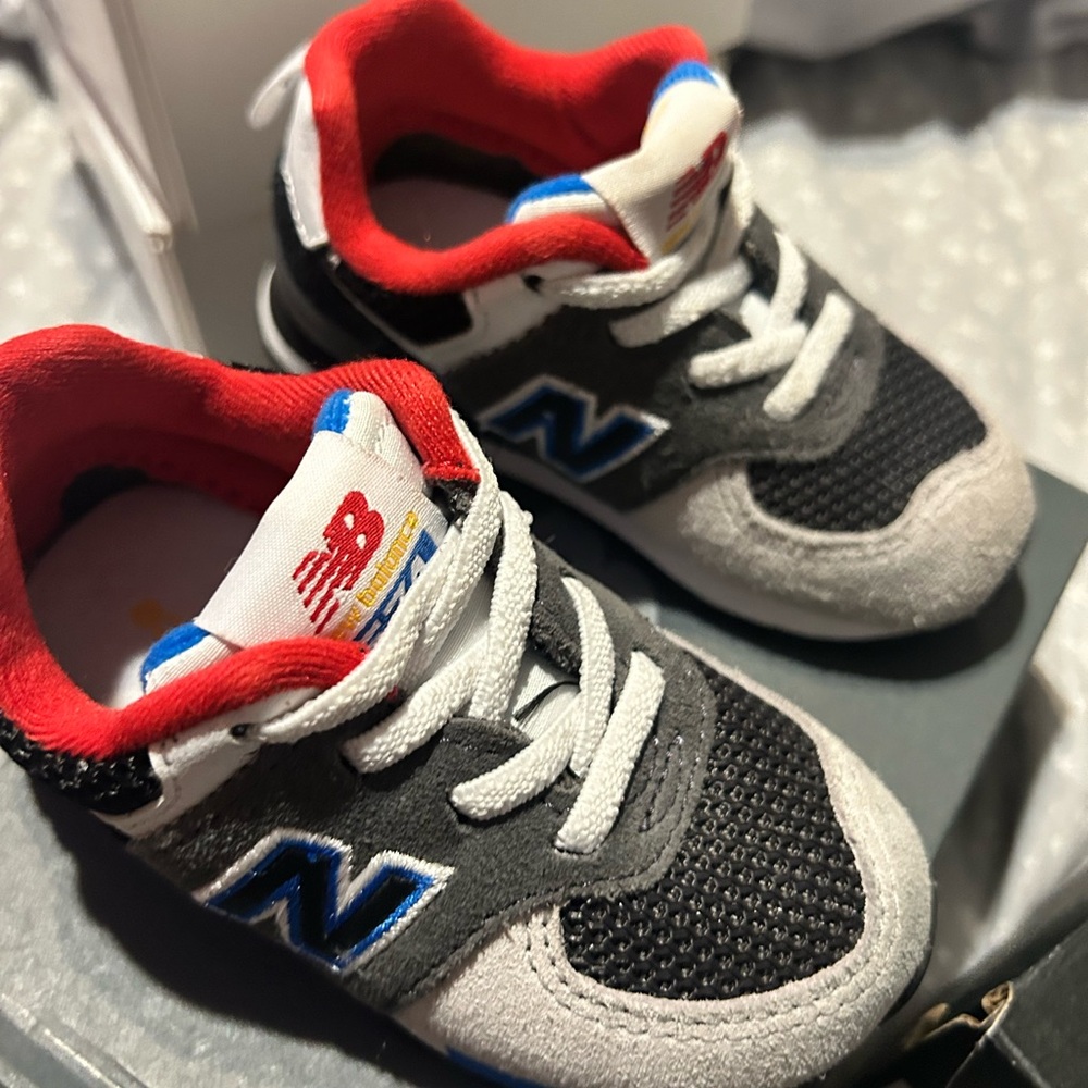 New Balance 574 Bungee